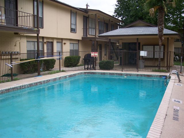 Donaldson Villas Pool